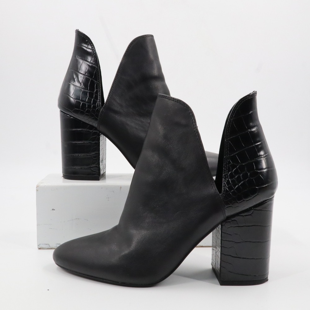 Steve Madden Rookie Booties Womens 9.5 Black Croc Embossed V-Cut Block Heel